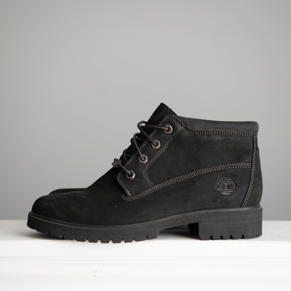 Timberland Black Suede Chukka Boots W Sz 9.5 Ankle Lace‎ Up Lug Sole Grunge Work